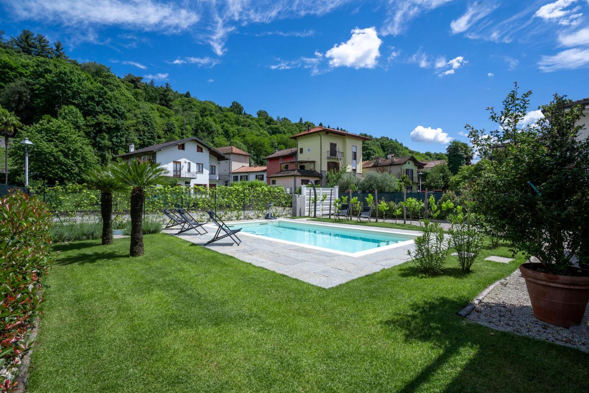 Le Casette Di Orta Apartments Orta San Giulio Exteriör bild