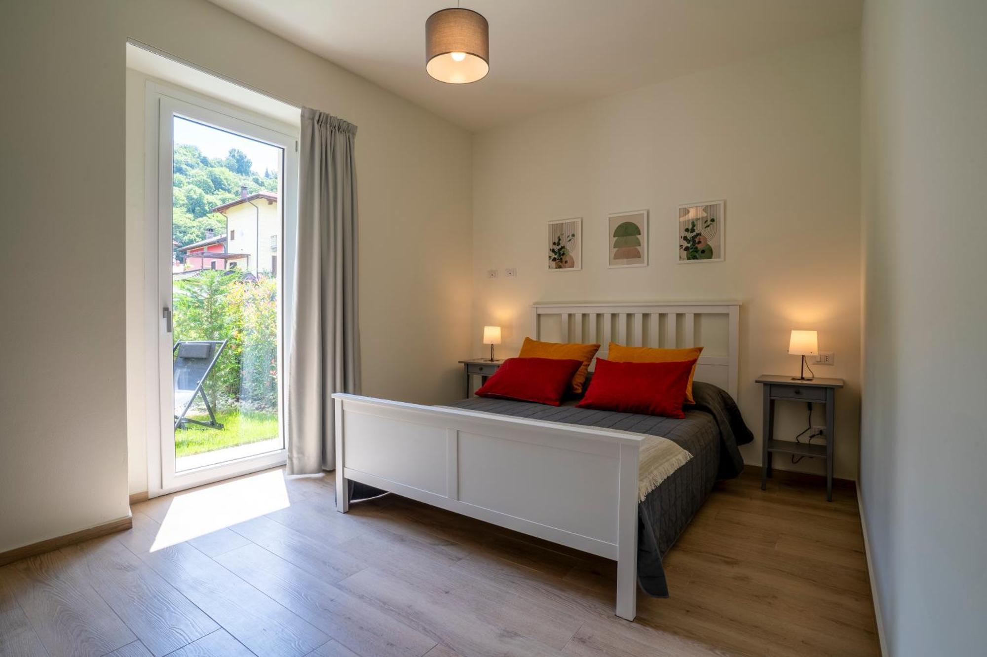 Le Casette Di Orta Apartments Orta San Giulio Exteriör bild