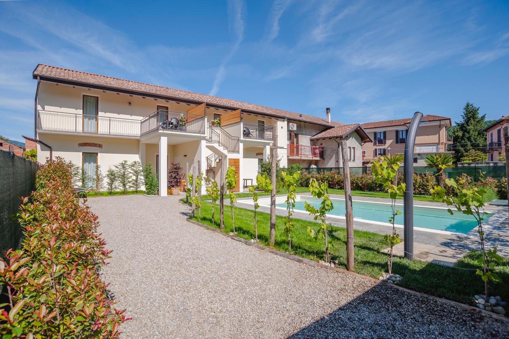 Le Casette Di Orta Apartments Orta San Giulio Exteriör bild