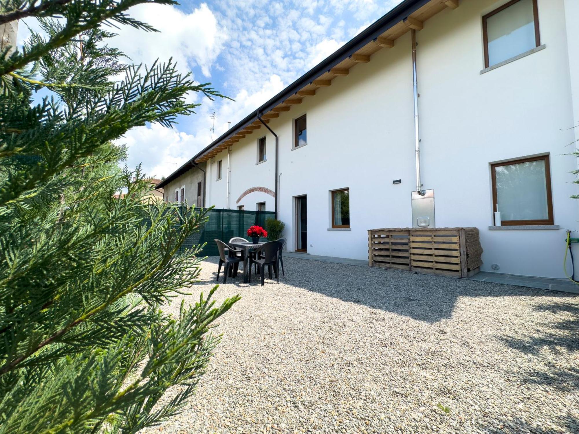 Le Casette Di Orta Apartments Orta San Giulio Exteriör bild